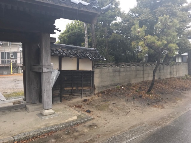 岡崎市　寺院塀解体工事